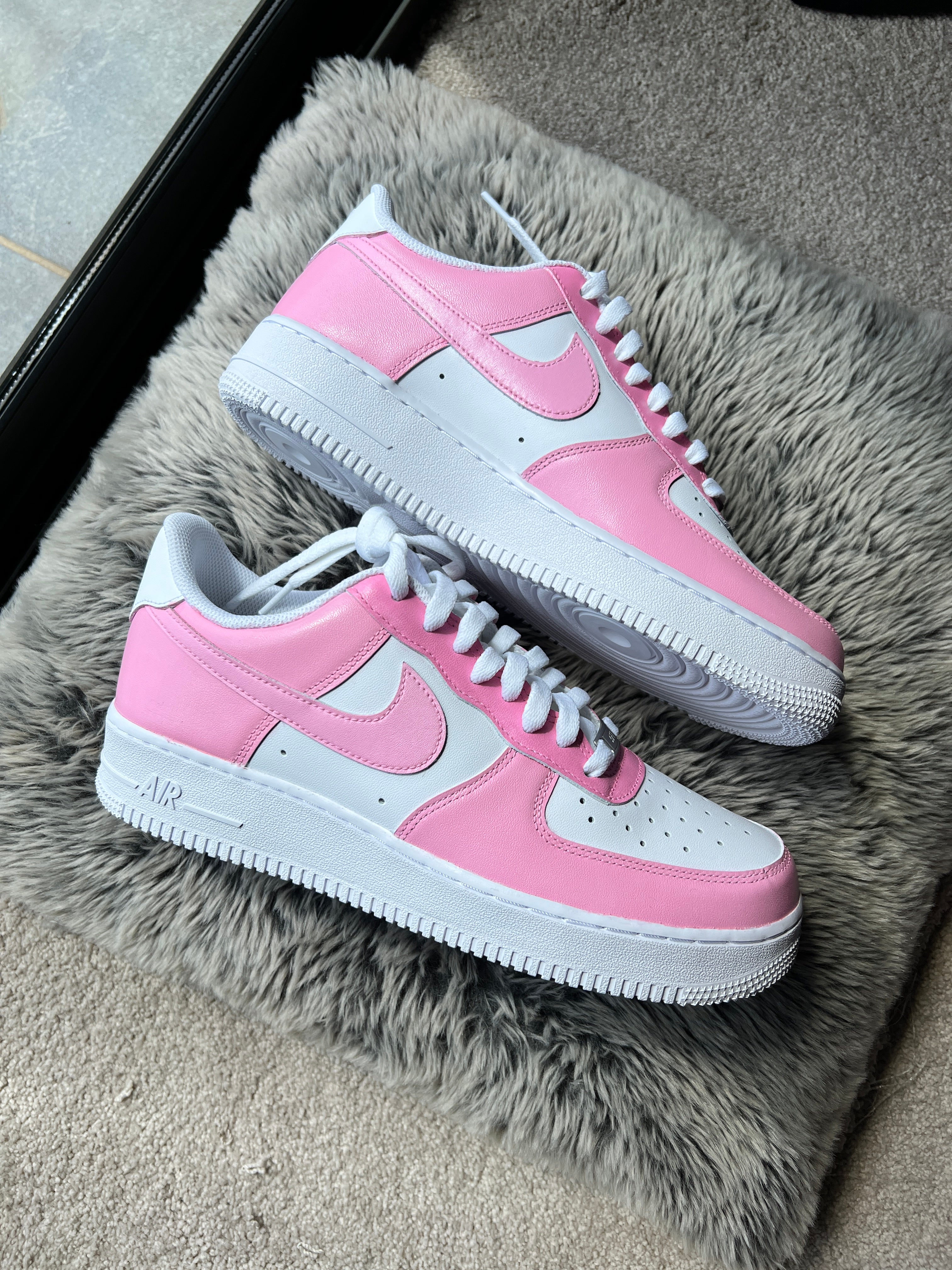 Light store pink af1